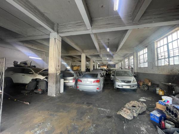 600 m² Commercial space