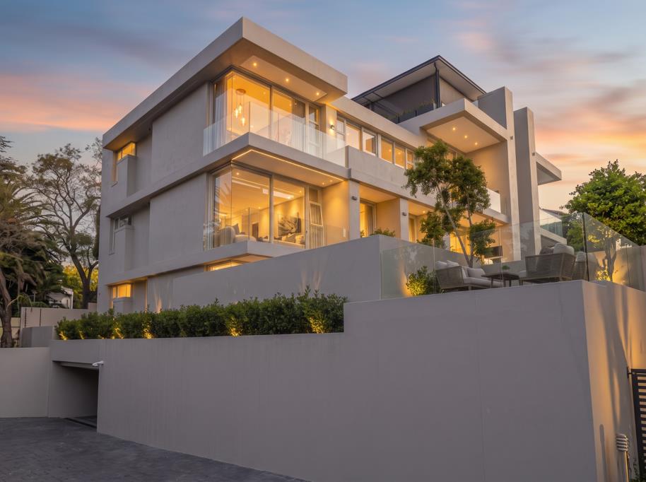 3 Bedroom Apartment