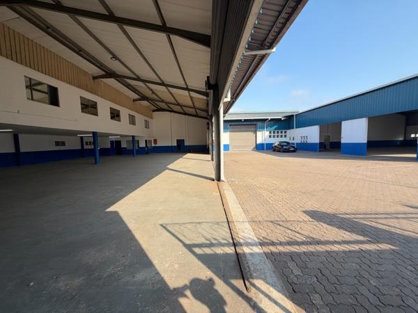 1 600 m² Industrial space