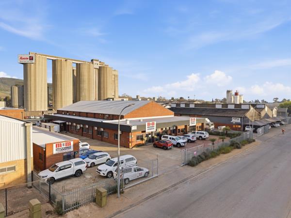 1 136 m² Industrial space