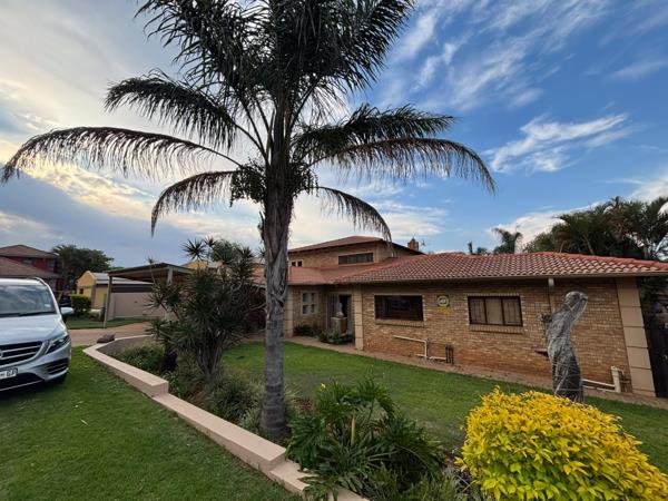 5 Bedroom House
