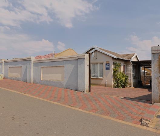 2 Bedroom House