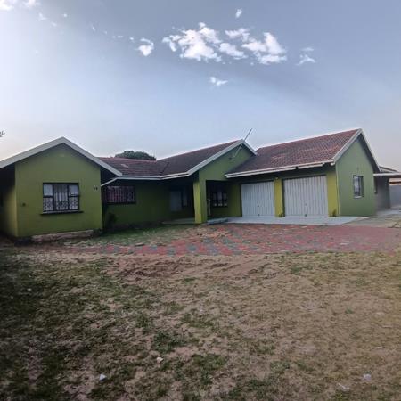 4 Bedroom House