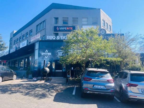 200 m² Commercial space