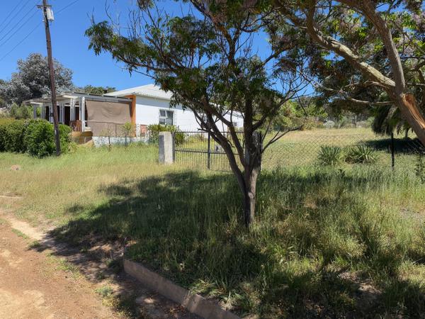 595 m² Land
