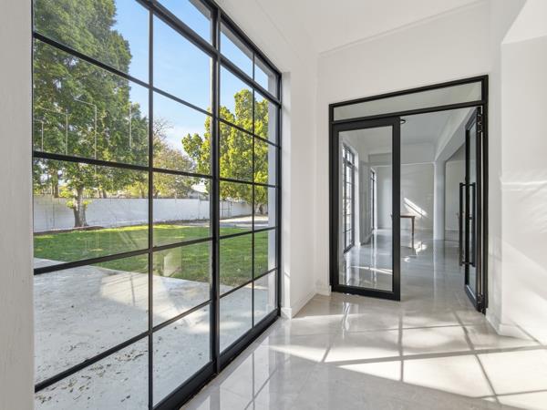 640 m² Office Space