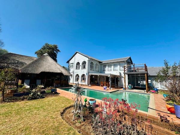 6 Bedroom House