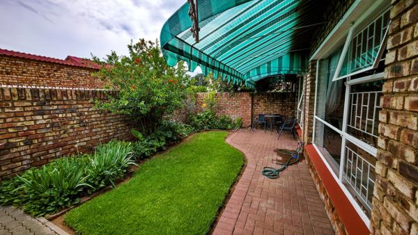 2 Bedroom Simplex