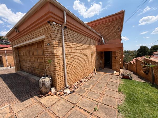 3 Bedroom Townhouse