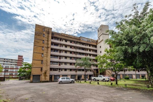 2 Bedroom Flat