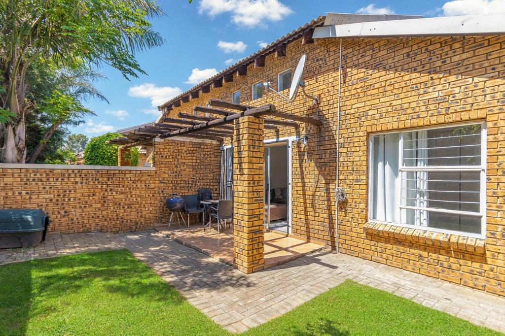 2 Bedroom Townhouse