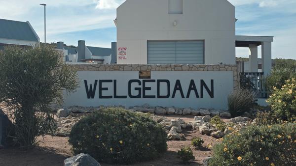 587 m² Land