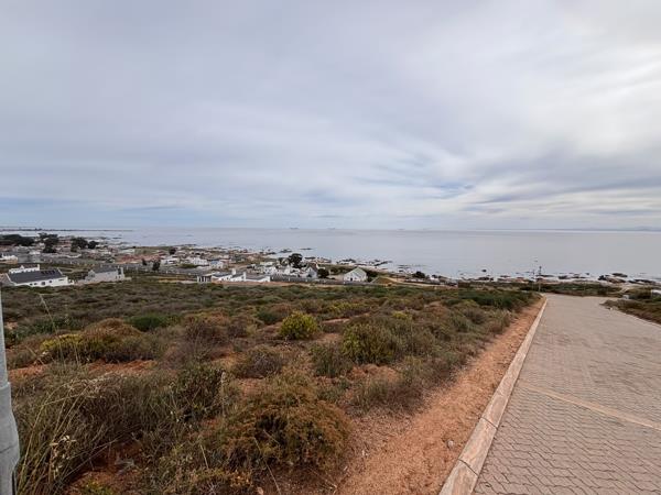 494 m² Land