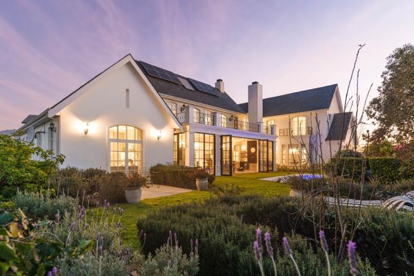 5 Bedroom House