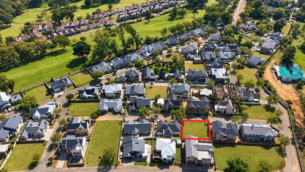 420 m² Land
