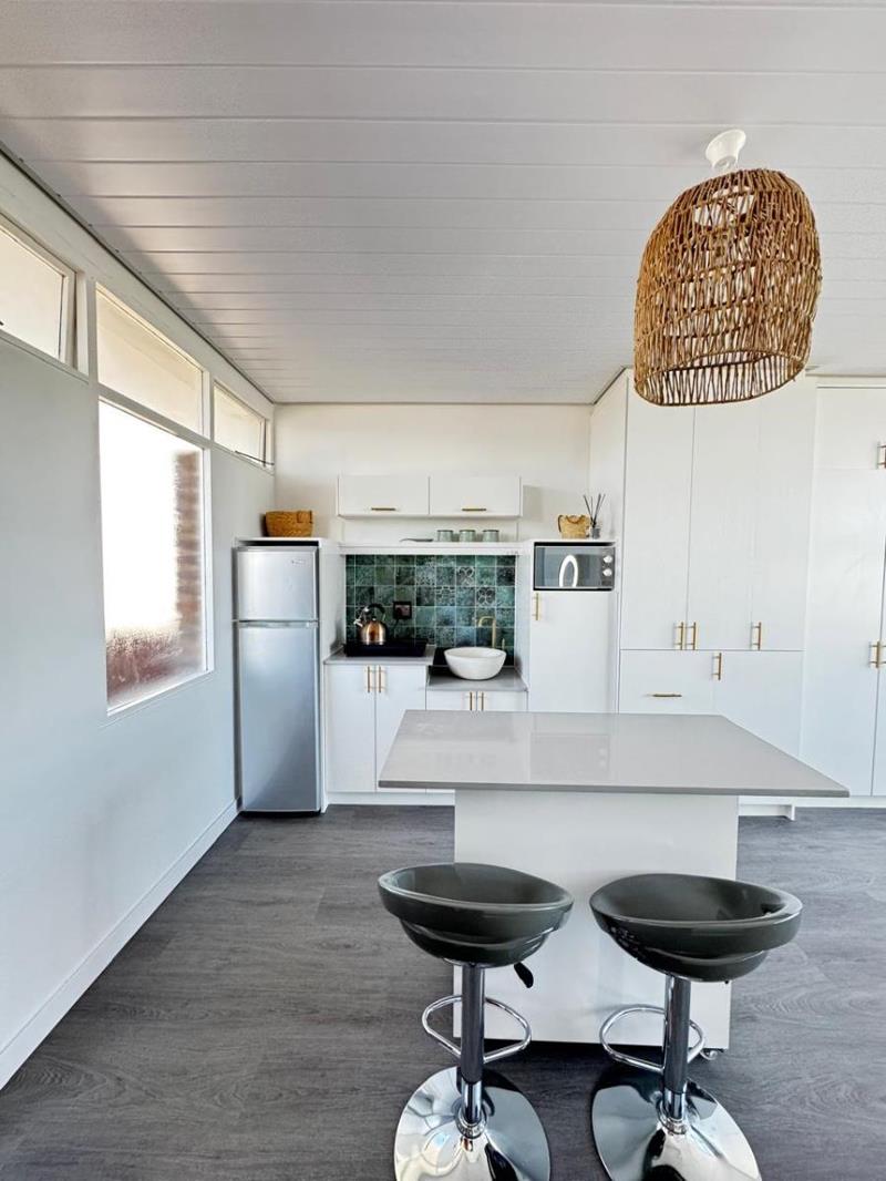1 Bedroom Apartment for sale in Strand North | T5661912 | Private Property