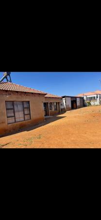 2 Bedroom House