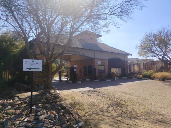 1 405 m² Land