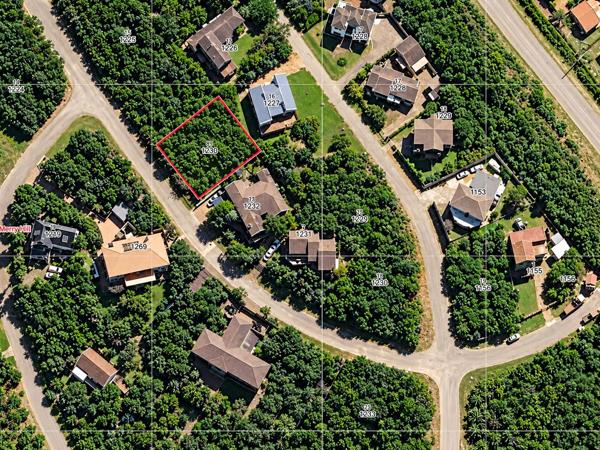 746 m² Land