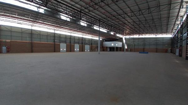 2 898 m² Industrial space