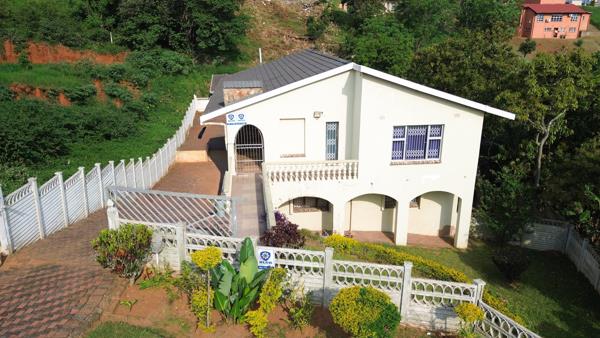 8 Bedroom House