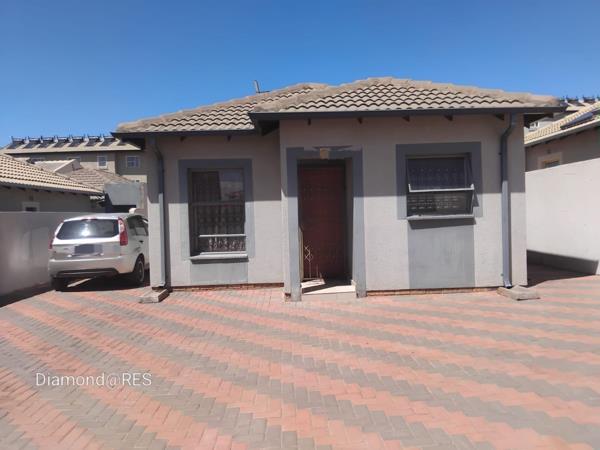 2 Bedroom House