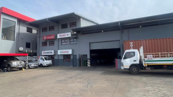2 720 m² Commercial space