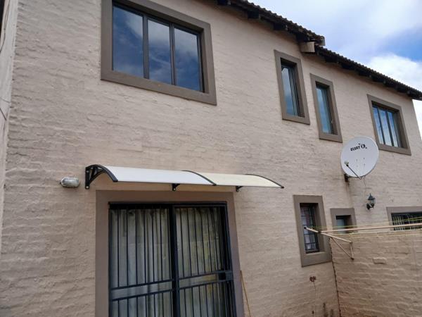 2 Bedroom House
