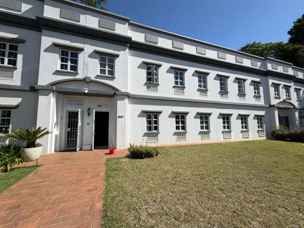 176 m² Commercial space
