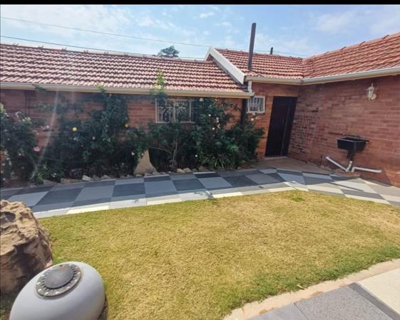 1 Bedroom Garden Cottage