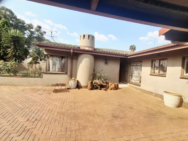 5 Bedroom House