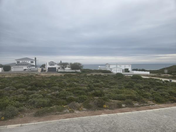 450 m² Land