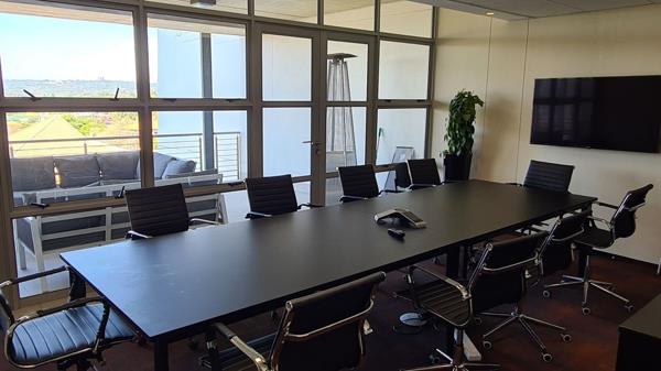 230 m² Office Space