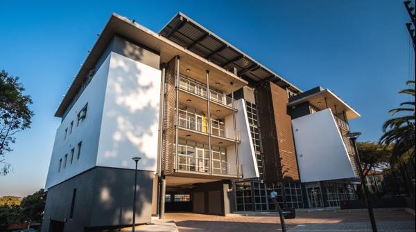 230 m² Office Space