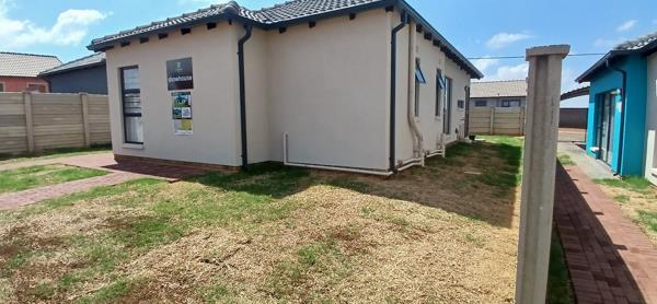 2 Bedroom Simplex