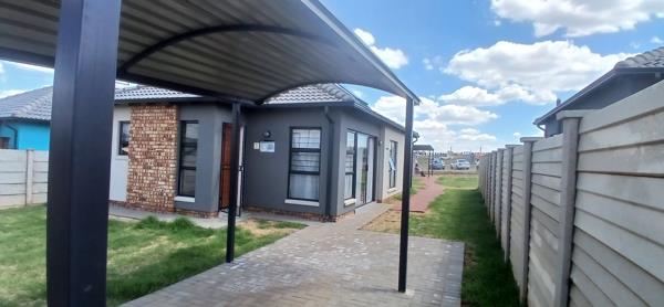 3 Bedroom Simplex