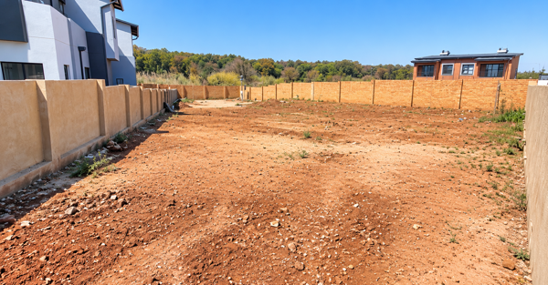 845 m² Land