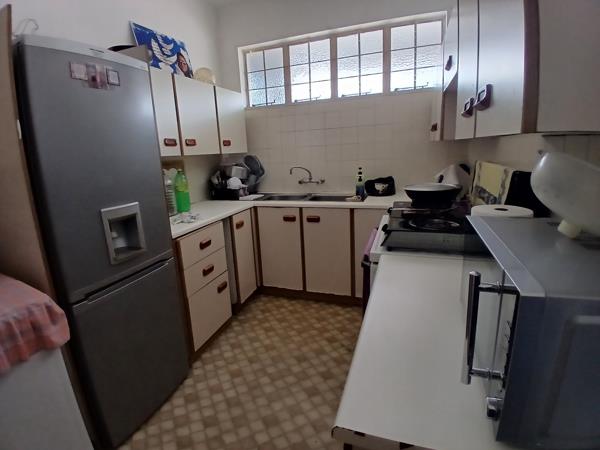 1.5 Bedroom Apartment