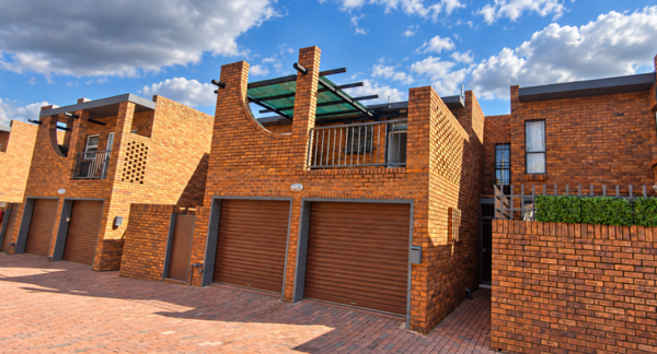 3 Bedroom Townhouse