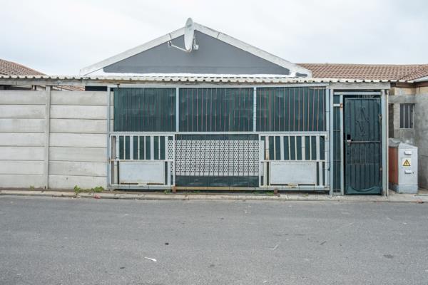 3 Bedroom House in Hanover Park