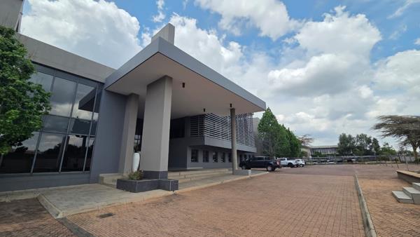 103 m² Commercial space