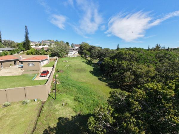 1 374 m² Land