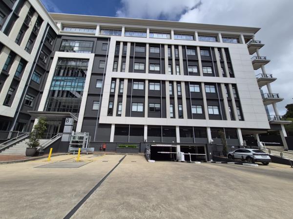 1 320 m² Commercial space