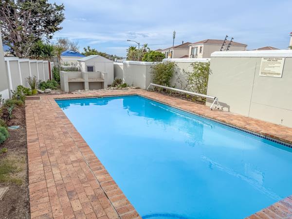2 Bedroom Apartment in West Beach