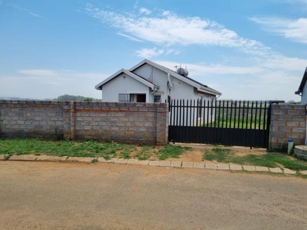 2 Bedroom House
