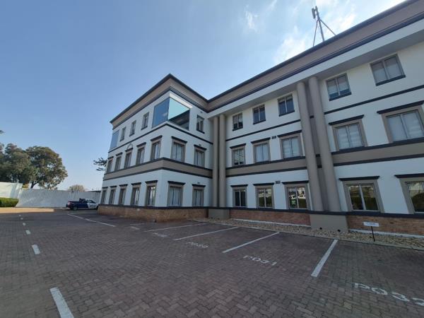 1 065 m² Commercial space