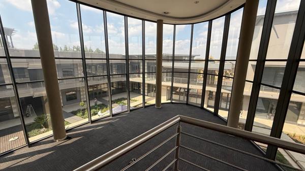 609 m² Office Space