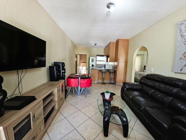 2 Bedroom Apartment