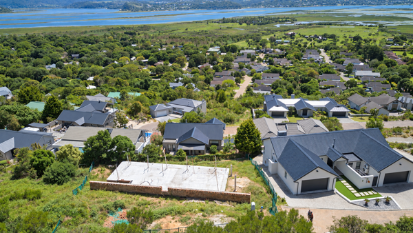1 029 m² Land