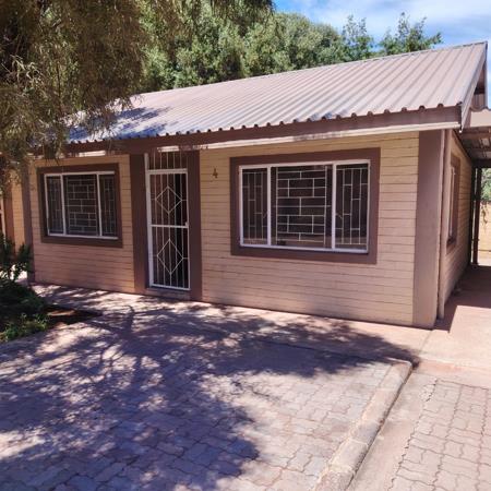 1 Bedroom House